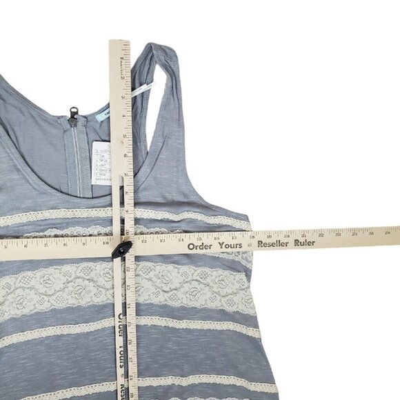 NEW Urban Outfitters Kimchi Blue Womens Lace Zipper Back Long Tank Top L Gray - Picture 10 of 11